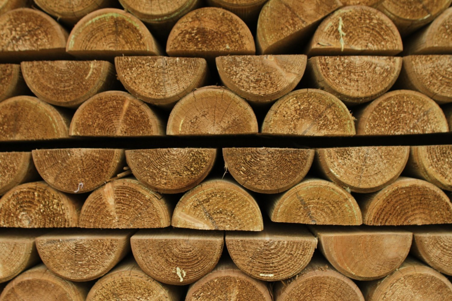 Machine Half Round Rails