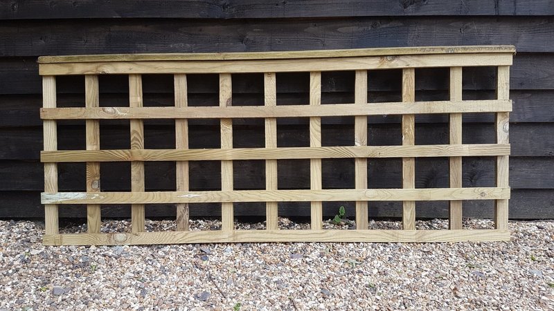 Square Trellis 16x38 Batten 1.830mm (6') Long Square Trellis 16x38 Batten 1.830mm (6') Long