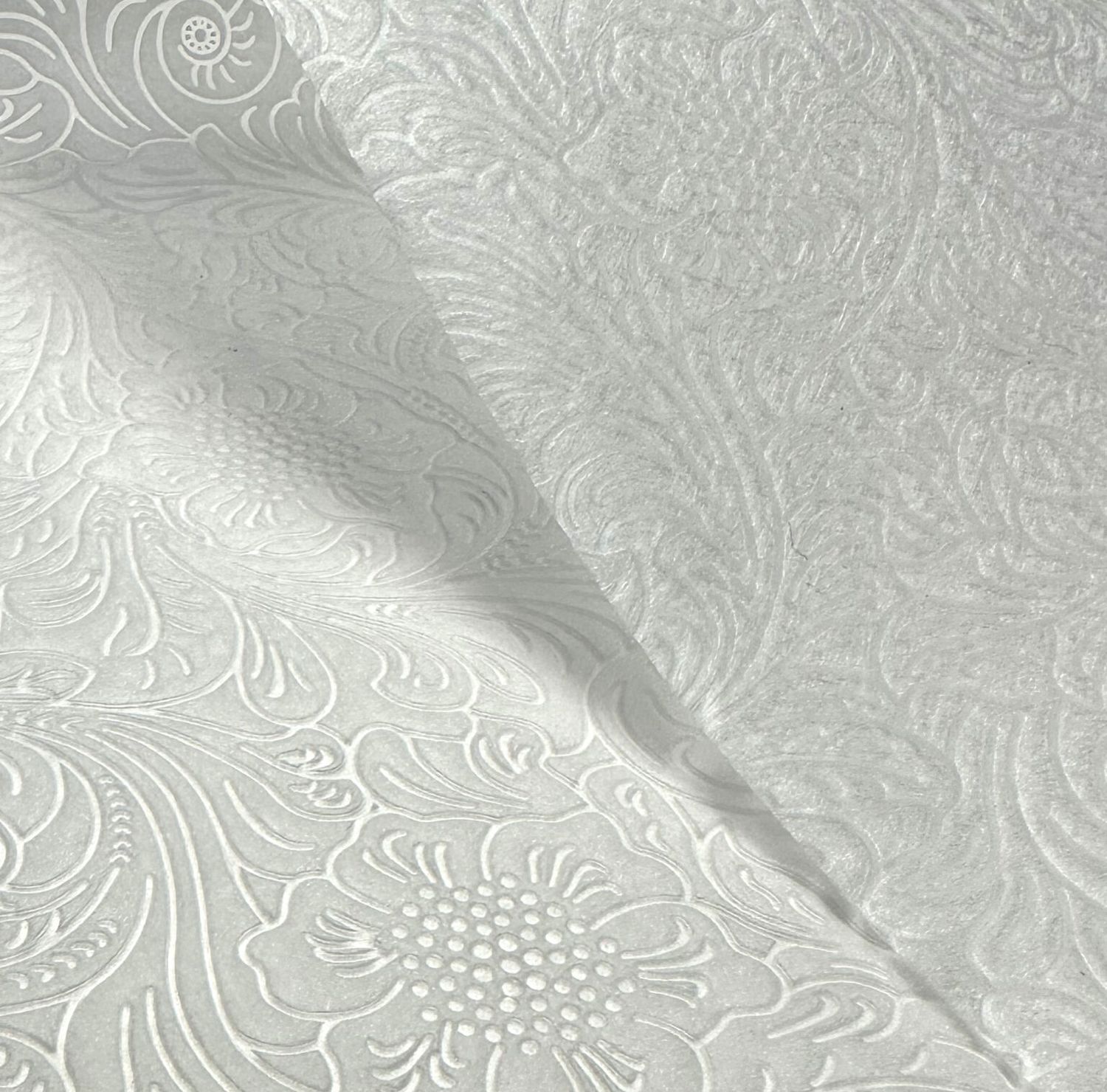WHITE FLOWER WRAP EMBOSSED 20" X 20", 100 PIECES