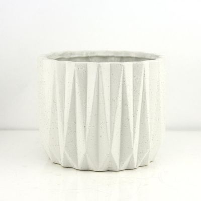 H-6.5" D-8" WHITE GEOMETRIC ORGANIC PLANTERS