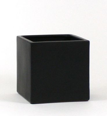 4" X 4" X 4" MATTE BLACK CERAMIC CUBE