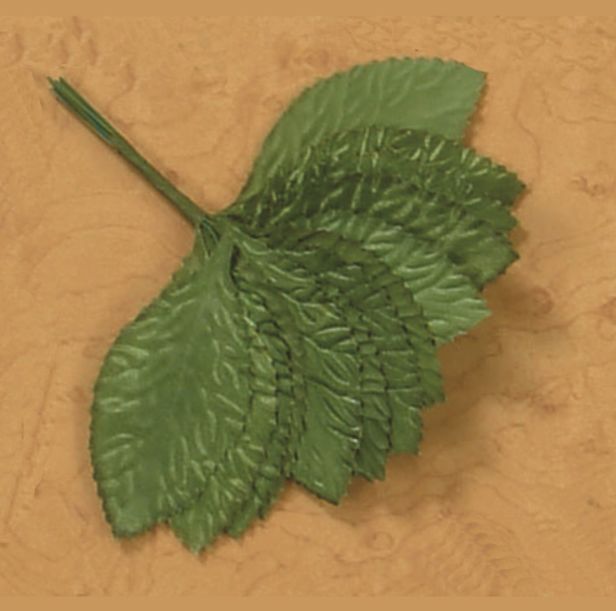 2.75in. GREEN  CORSAGE LEAVES