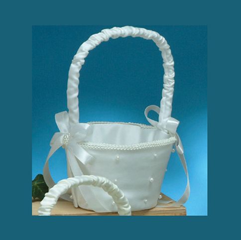 9"H X 5" WHITE FABRIC BASKET W PEARLS