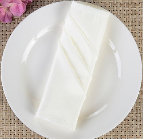 18" IVORY FABRIC NAPKIN, 6 TO THE PACK