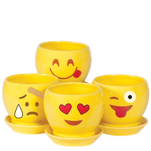 EMOJI PTR W SAUCER, reg $7.99