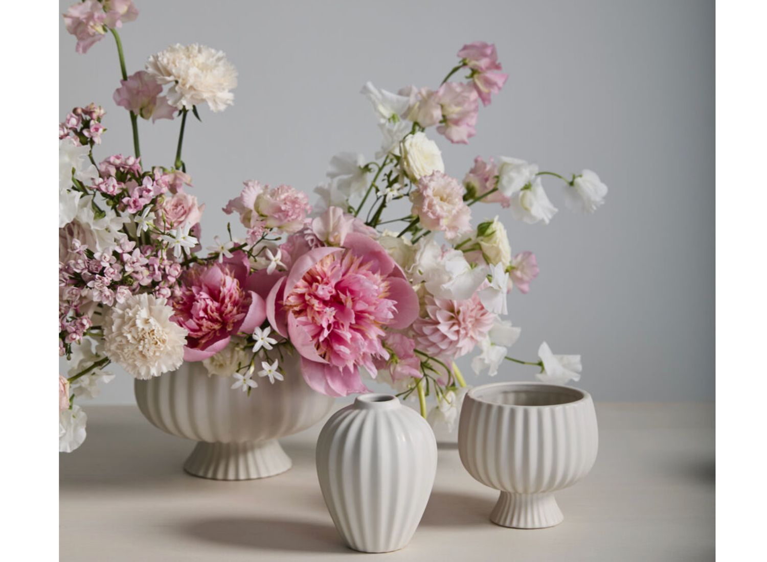 MATTE CERAMIC SONATA VASE