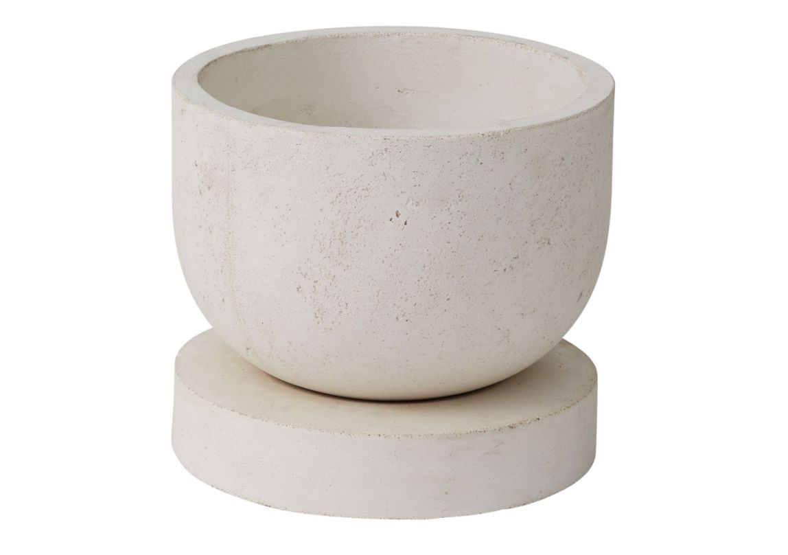 11.5”H X 16.5” ARCHER PLANTER (AD)