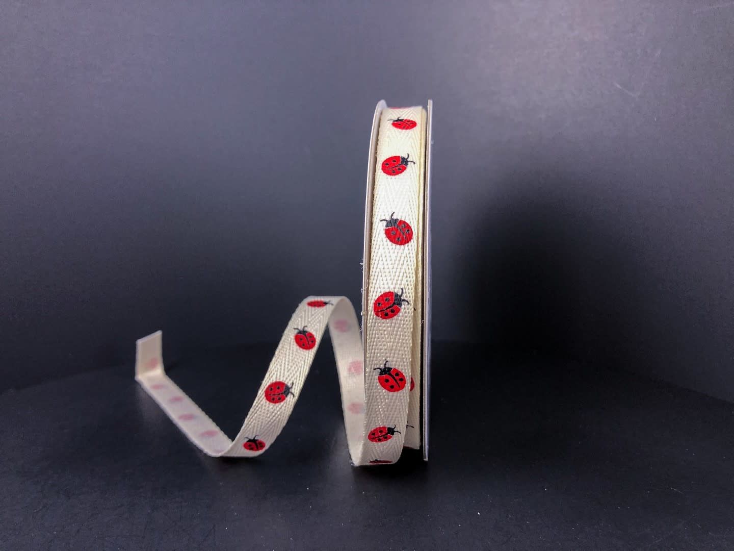 IVORY LINEN/LADYBUGS, 3/8"X10Y