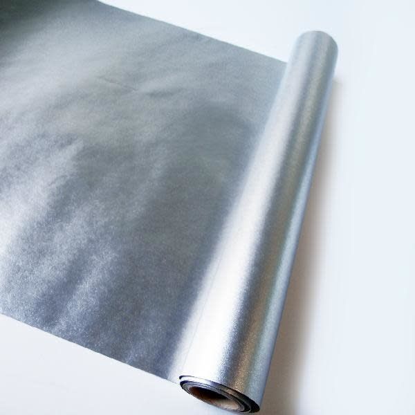 20'' X 10YD METALLIC SILVER RUNNER REG $16.99