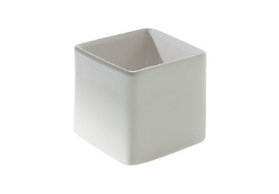 4.75” x 4.75” x 4.75” MATTE WHITE CERAMIC URBAN CUBE