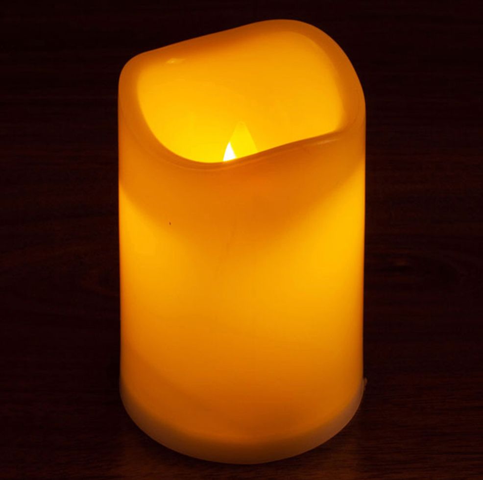 3" X 4.5" LED PILLAR IVORY FLICKERING CANDLE, NEEDS BATTERY