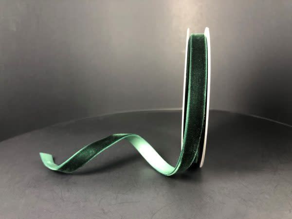 3/8” X 10 HUNTER YARDS WOVEN VINTAGE VELVET RIBBON