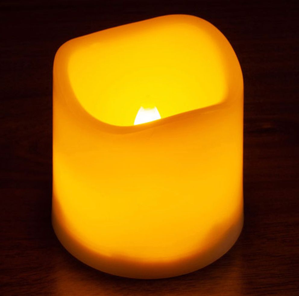 3 X 3" LED PILLAR IVORY FLICKERING CANDLE, NEEDS BATTERY