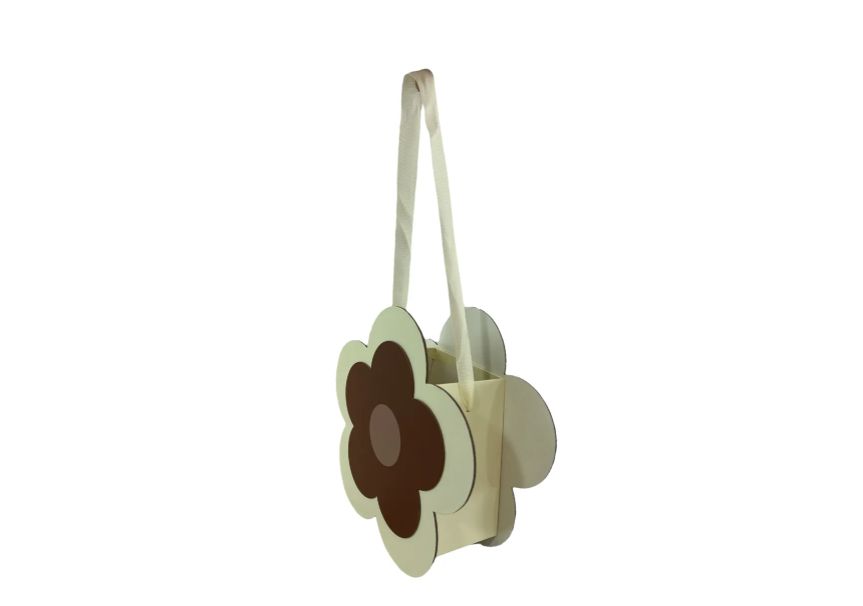 9.5" x 9.5" x 3.5" FLOWER IVORY BAG WITH BROWN FLOWER REG $9.99