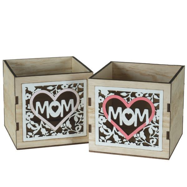 4.75" x 4.75" x 4.75" SQUARE WOOD "MOM" ND (price per each, box has asst.)