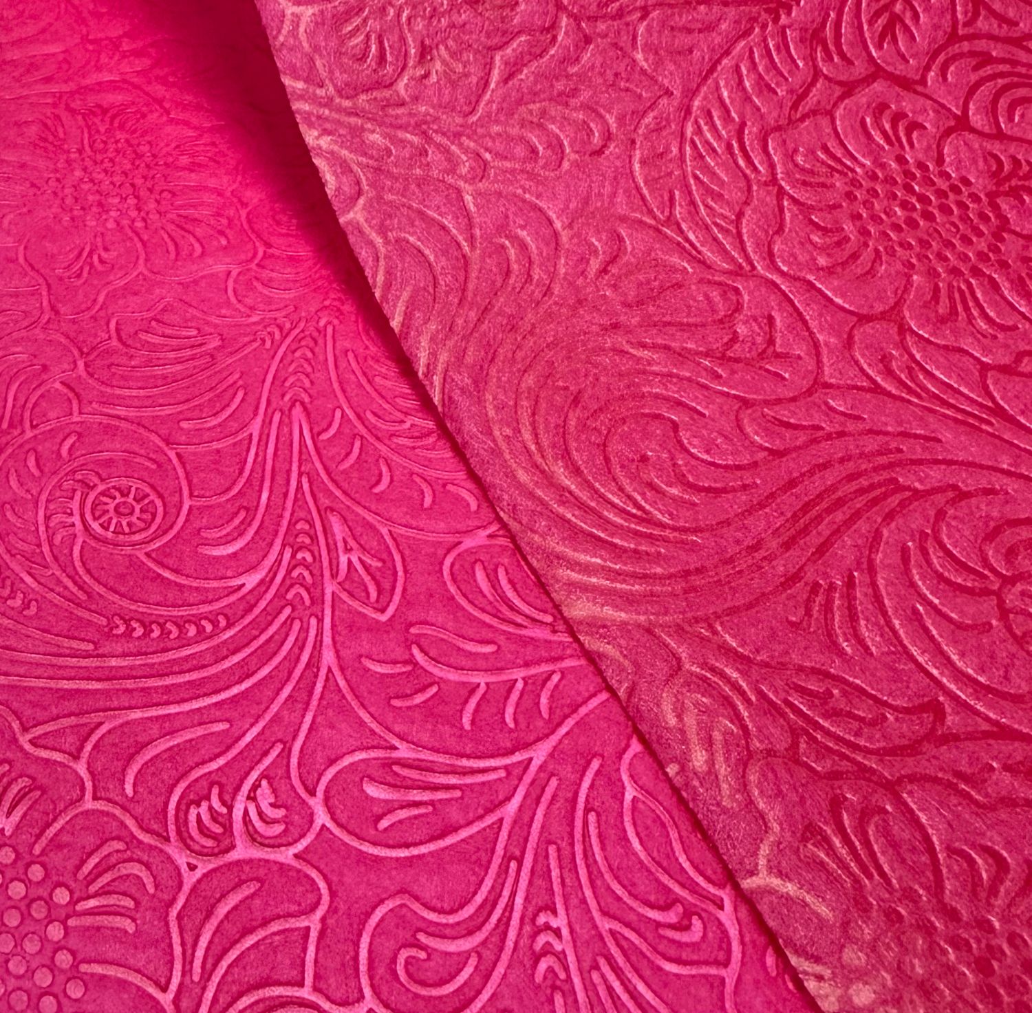 FUCHSIA FLOWER WRAP EMBOSSED, 20" X 20" , 100 PIECES