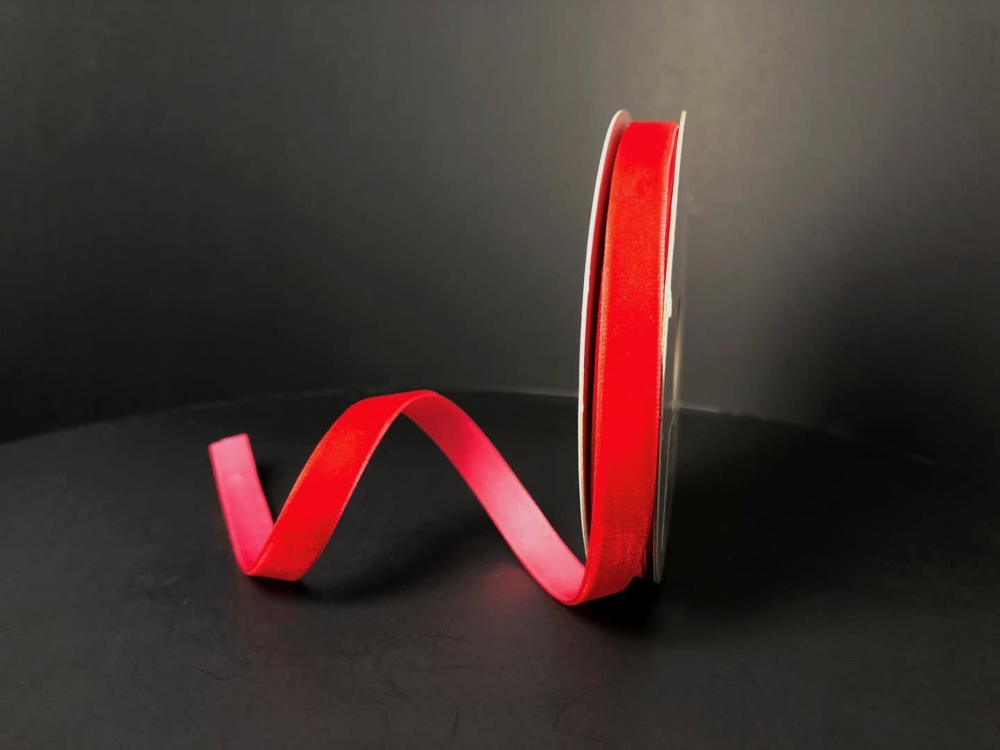 3/8" X 10 YDS RED VINTAGE VELVET RIBBON