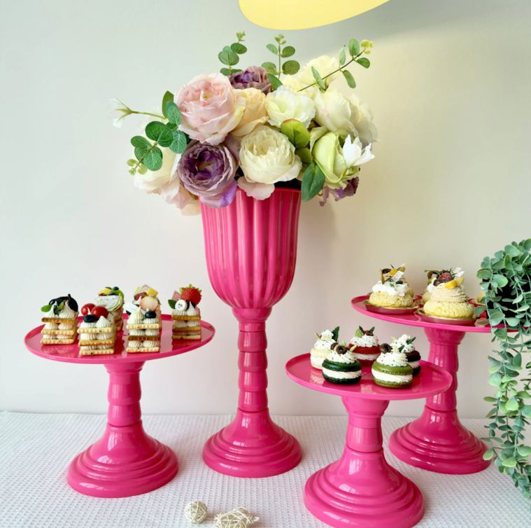 17.5”H X 7.25”D FUCHSIA PLASTIC URN VASE (THE HEIGHT CAN BE ADJUSTED AS LOW AS 12.5”)