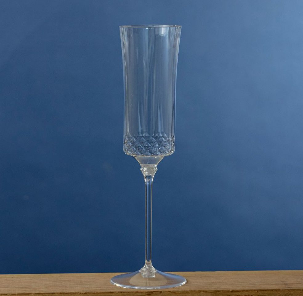 9.5' CLEAR PLASTIC CHAMPAGNE GLASS, 6 PCS,   ND