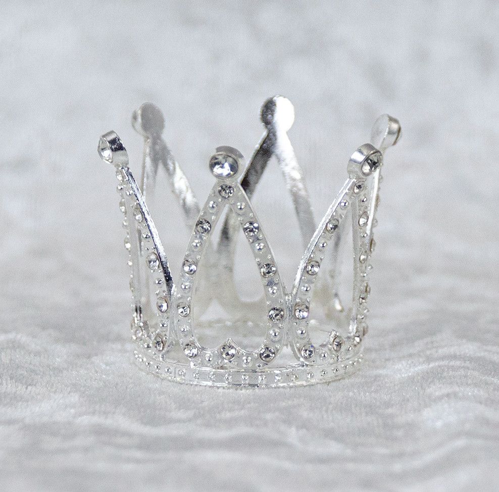 1.75"D X 1.35:H SILVER ALLOY CROWN W RHINESTONES