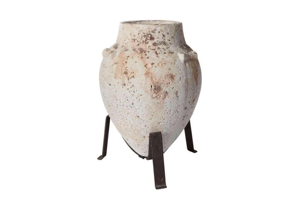 WHITE CONCRETE TUSCAN PLANT STAND, Size: 17.5"h x 11.5" sku 96890 (Pk1)