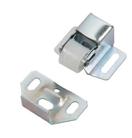 Single Roller Catch - Carded