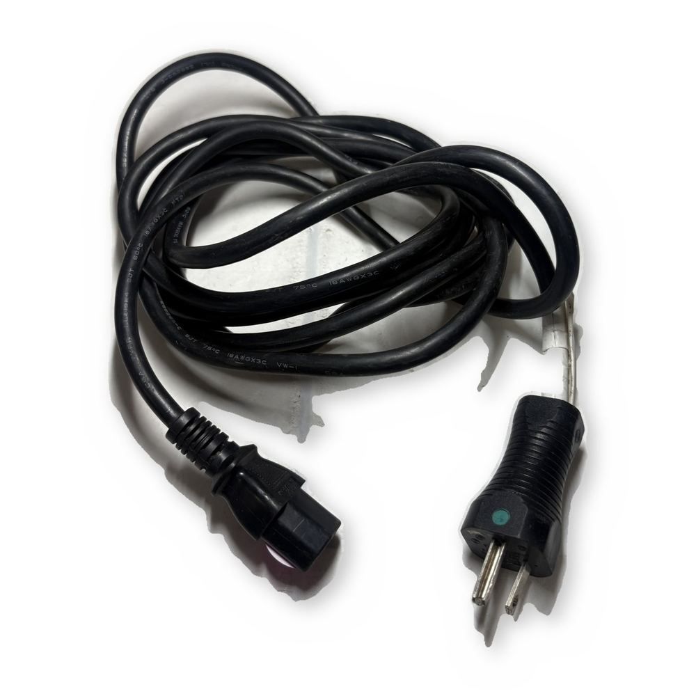 3-Prong AC Power Cord NEMA 5-15P to IEC C13 Computer Monitor Cable — photo 1