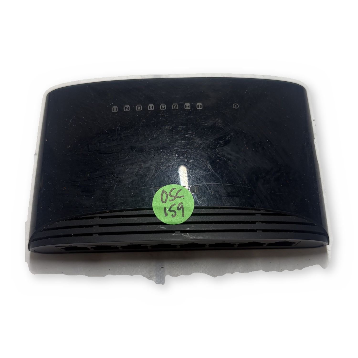 D-Link 8-Port 10/100 Fast Ethernet Unmanaged Network Switch — photo 2