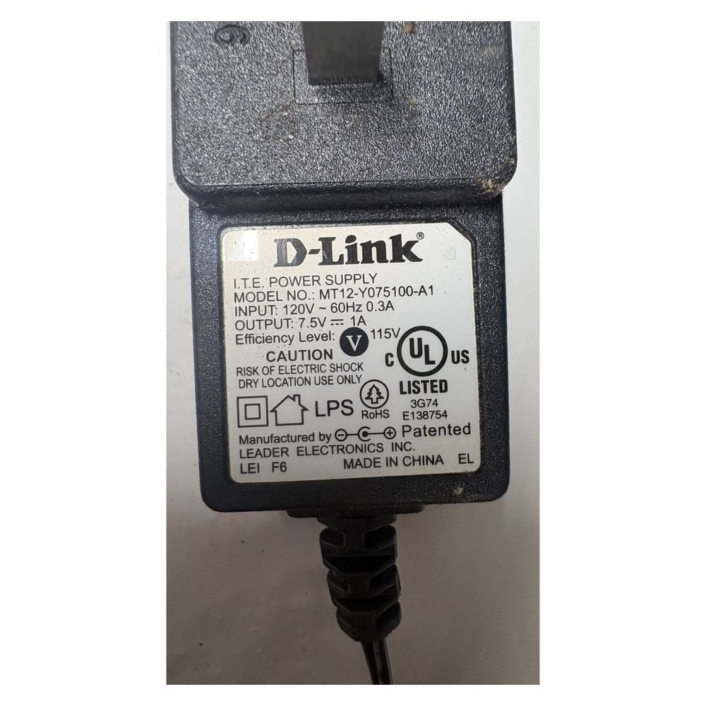 Generic AC DC Power Adapter Wall Charger Barrel Connector Unit 1 — photo 1