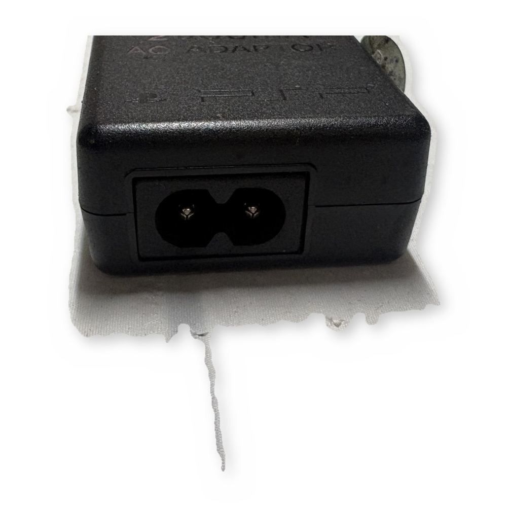 Sony PSP-100 AC Power Adapter Charger OEM Genuine PlayStation Portable — photo 1
