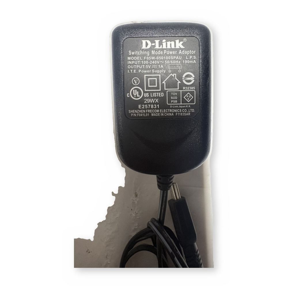 D-Link Power Adapter F05W-050100SPAU 5V 1A Switching Supply OEM (1) — photo 1