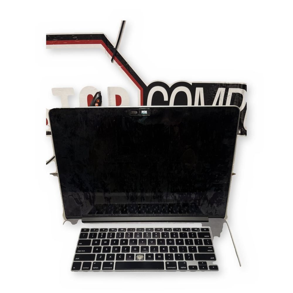 Apple MacBook Pro 15 Retina A1398 Won't Charge Won't Turn On - For Parts / Not Working — photo 1