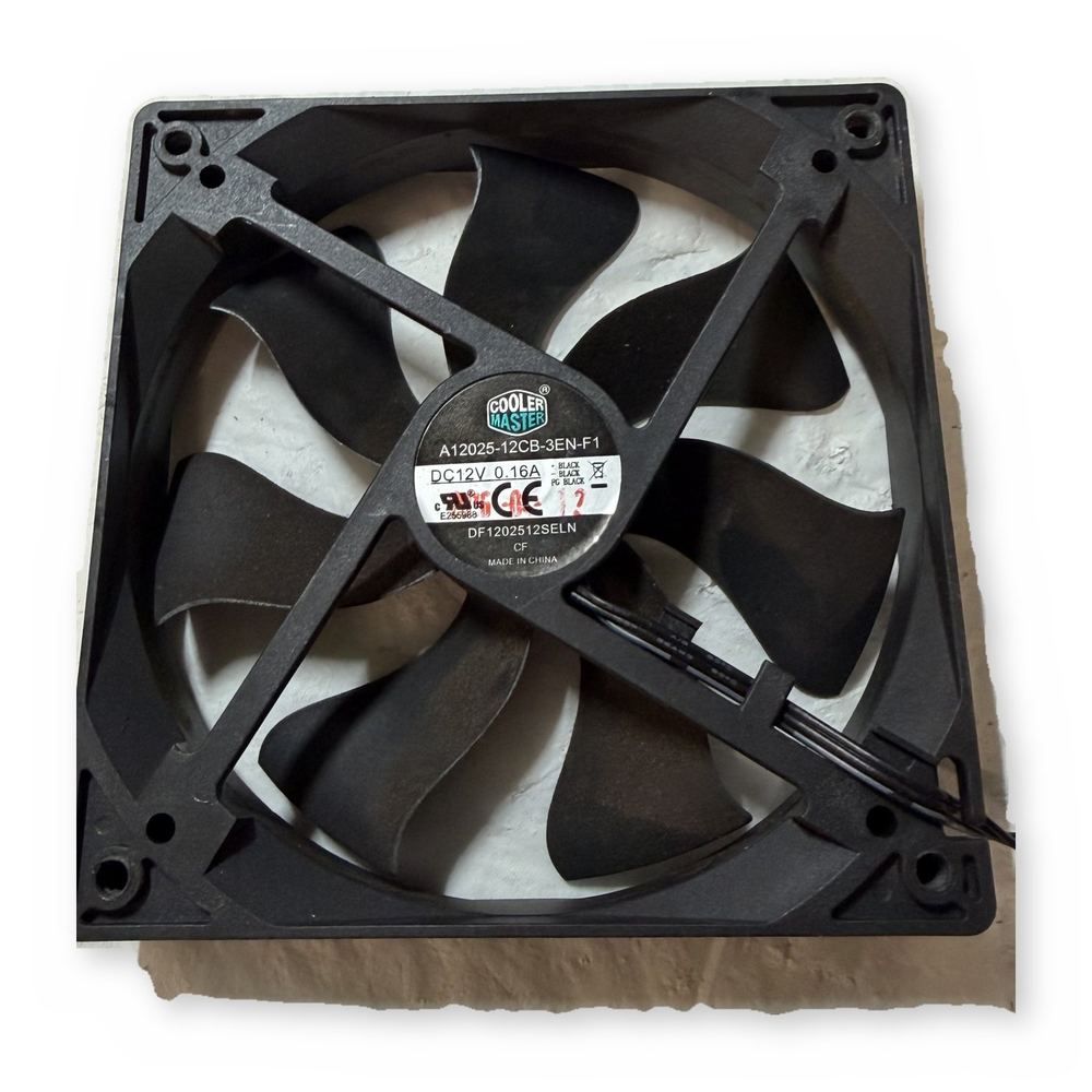 120mm 12V 4-Pin Desktop Computer Case Cooling Fan - Tested Pull — photo 1