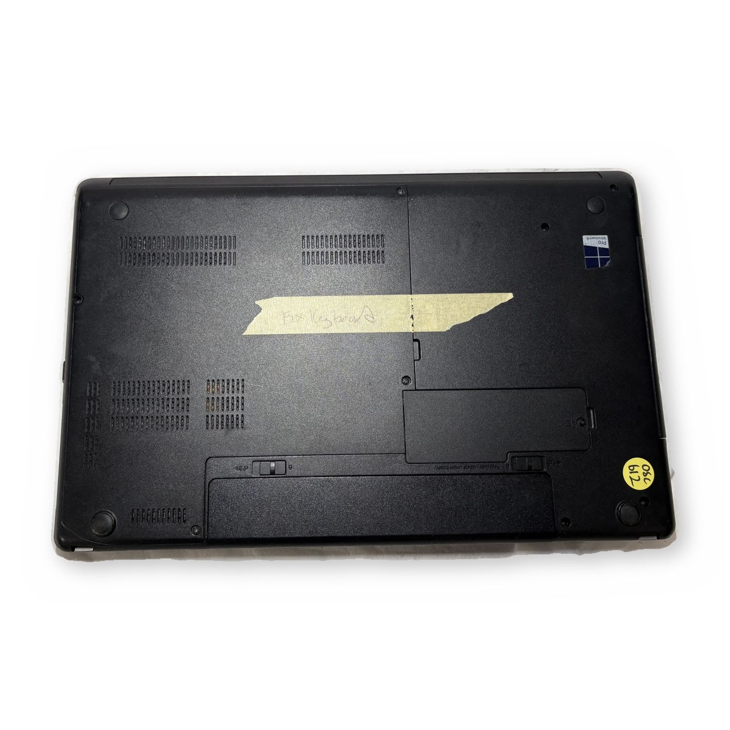 Refurbished Lenovo ThinkPad Edge E530c 15.6in i3-2328M 4GB Laptop - Keyboard Fault — photo 4