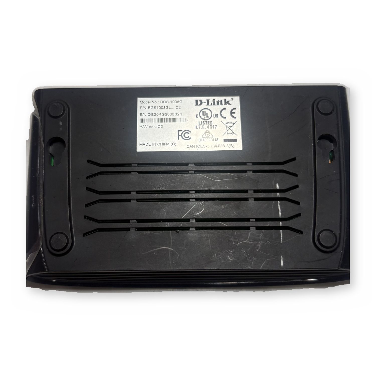 D-Link 8-Port 10/100 Fast Ethernet Unmanaged Network Switch Desktop — photo 3