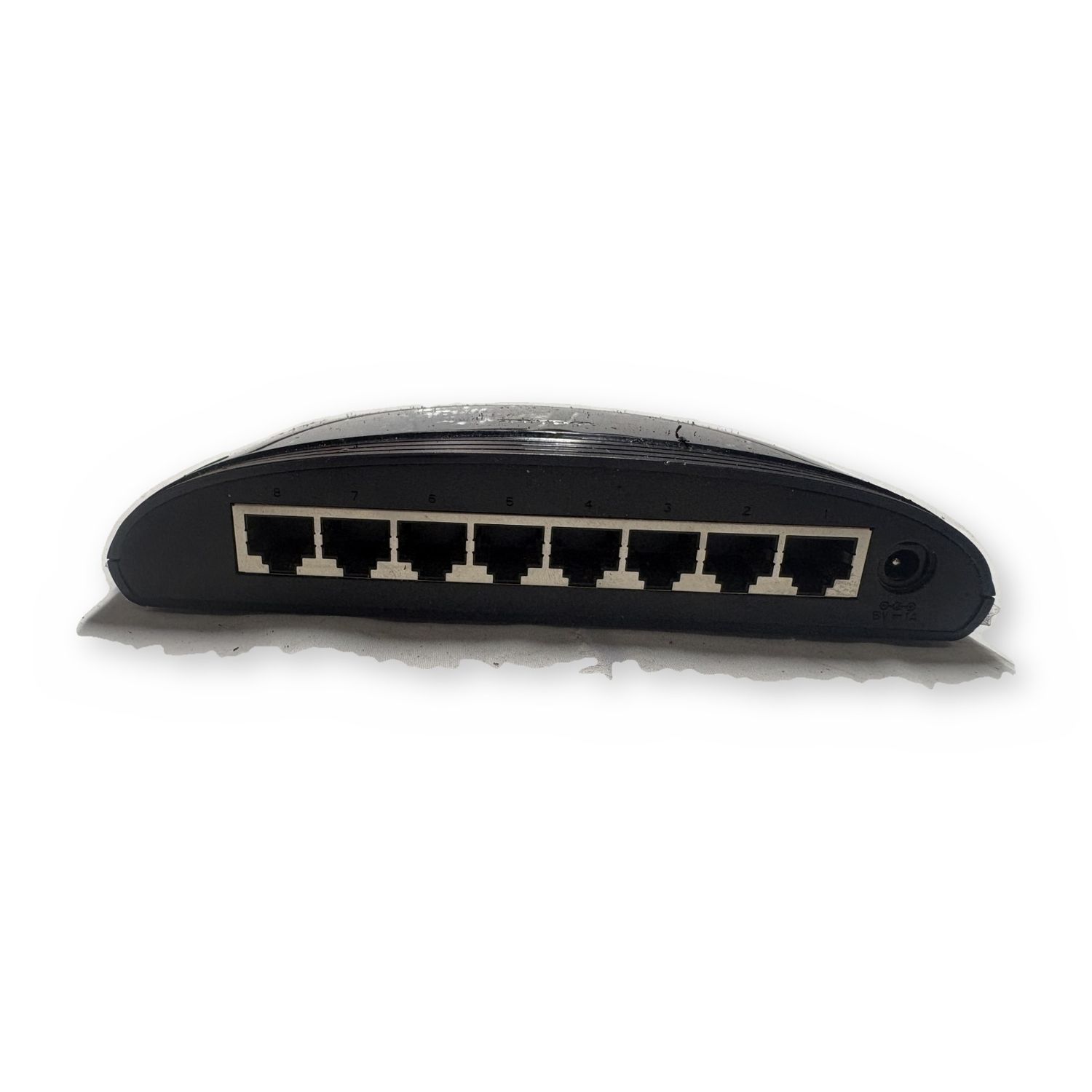D-Link dlinkgreen 8-Port Ethernet Network Switch 10/100 Unmanaged — photo 4