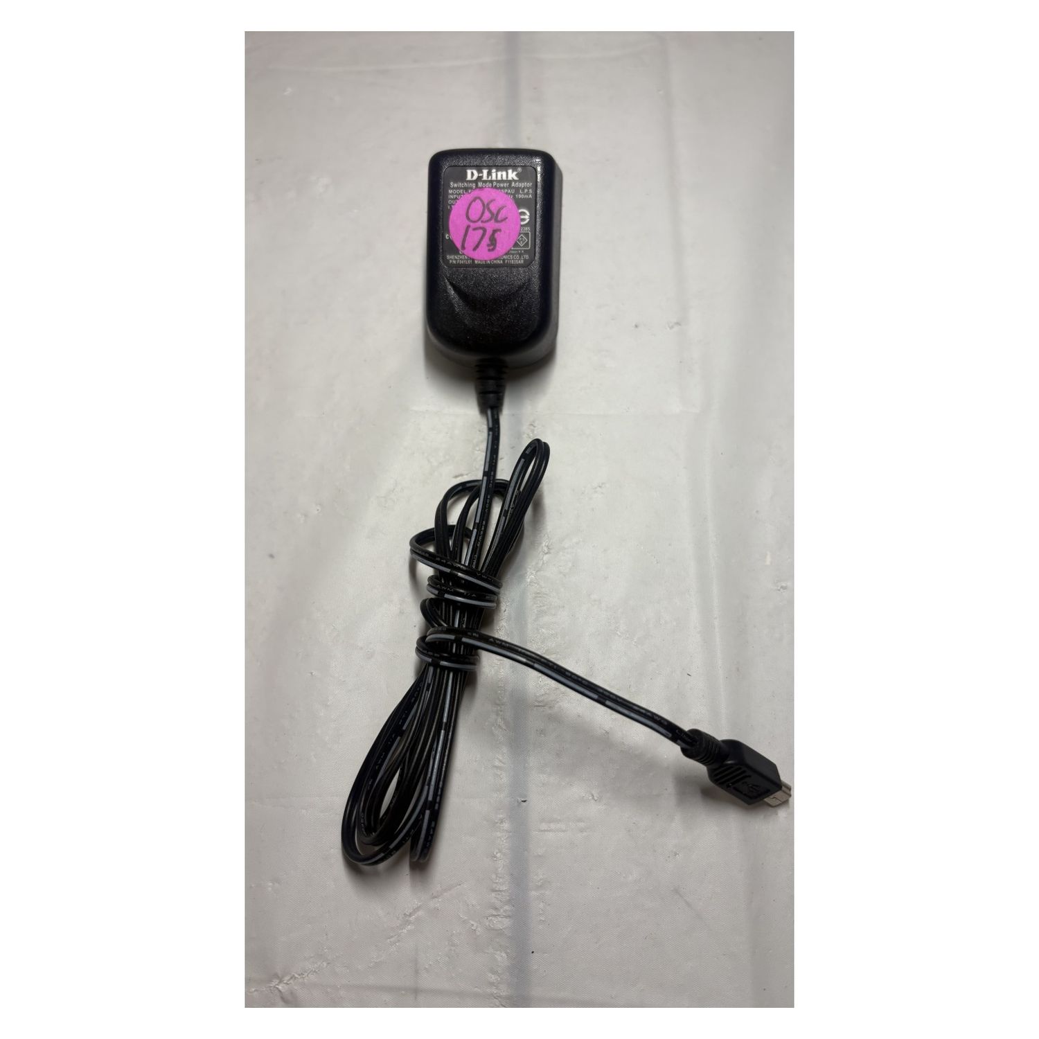 D-Link Power Adapter F05W-050100SPAU 5V 1A Switching Supply OEM (2) — photo 2