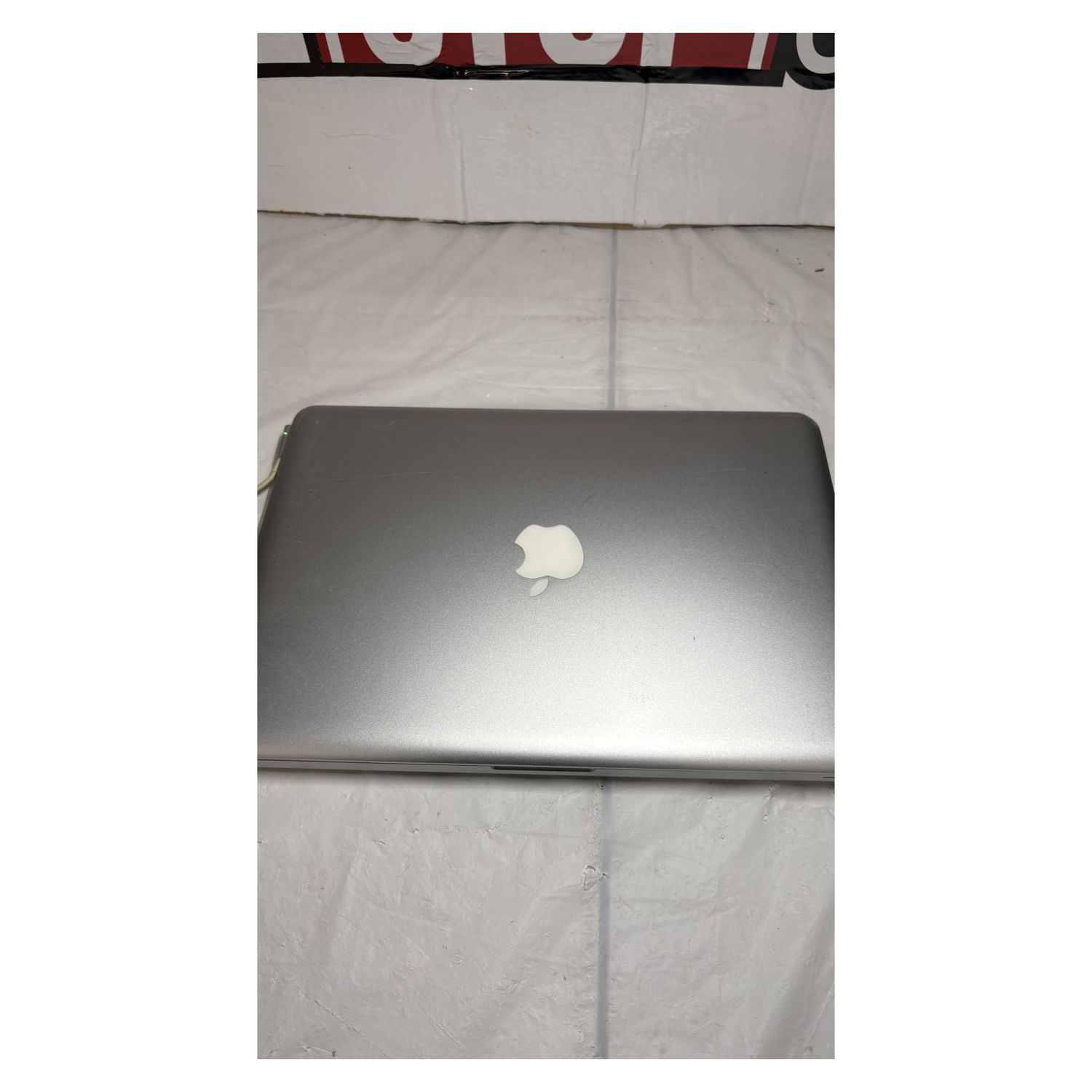 Apple MacBook Pro 13 A1278 Not Working Older Unibody Silver - For Parts / Not Working — photo 2