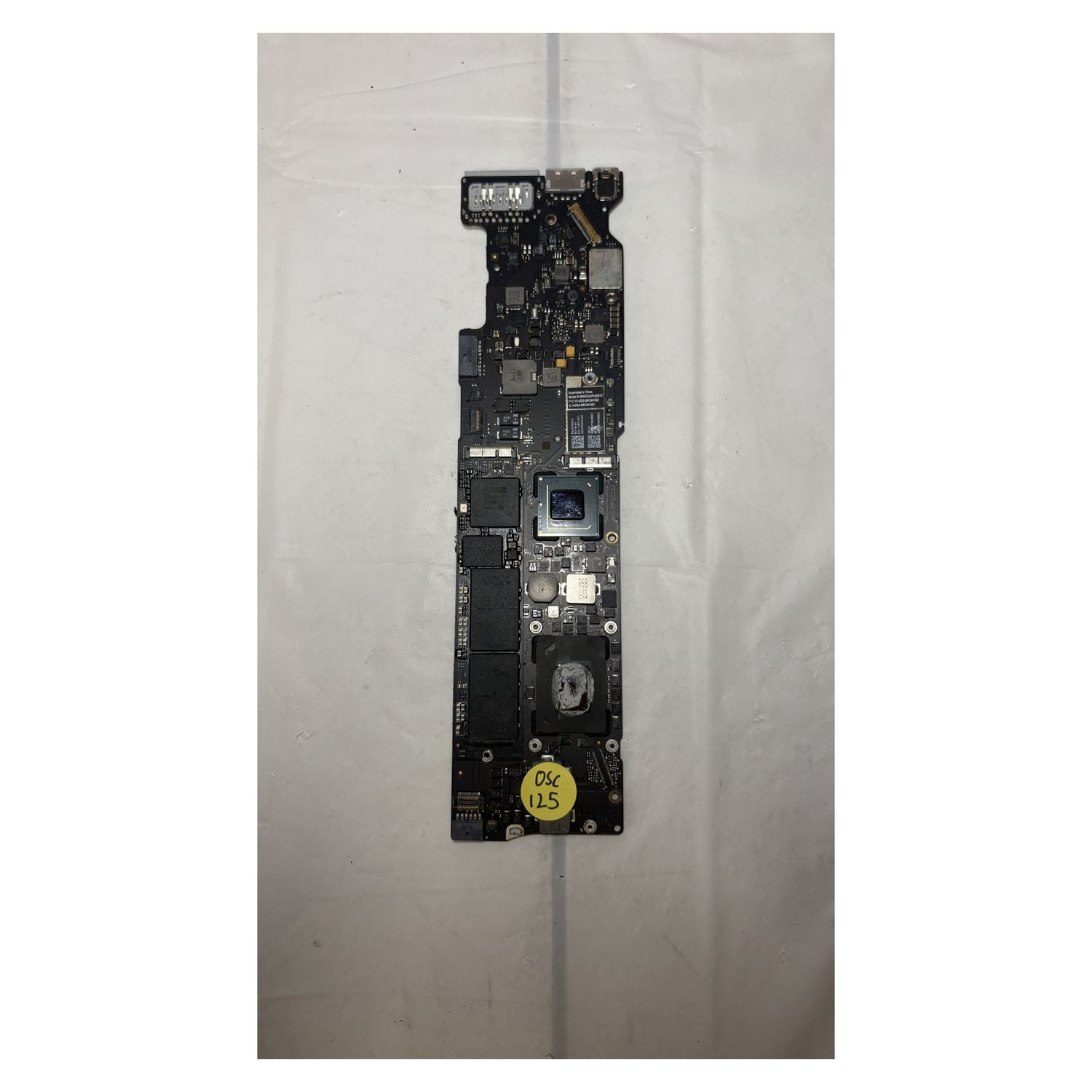 Apple MacBook Air Logic Board Motherboard PCB CPU Visible - For Parts / Not Working — photo 2