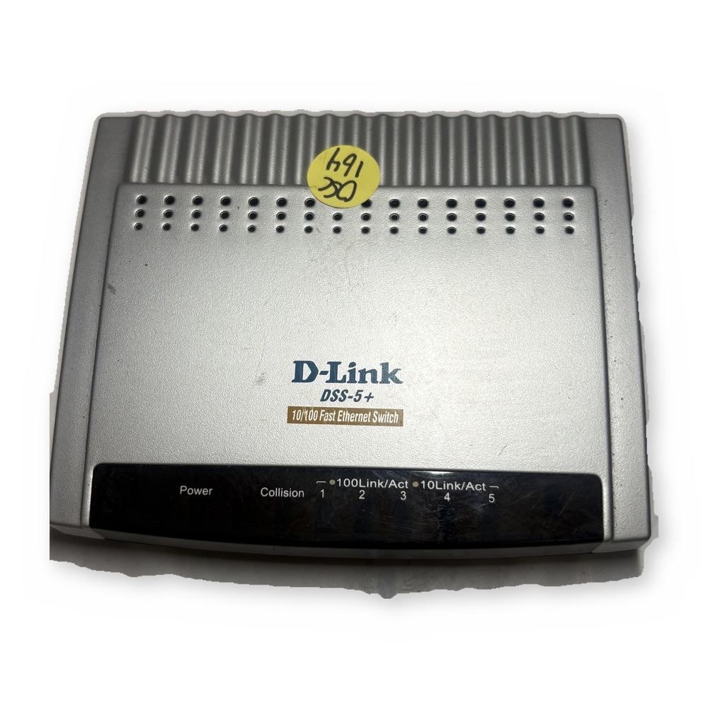 D-Link DSS-5+ 5-Port 10/100 Fast Ethernet Network Switch Desktop — photo 1