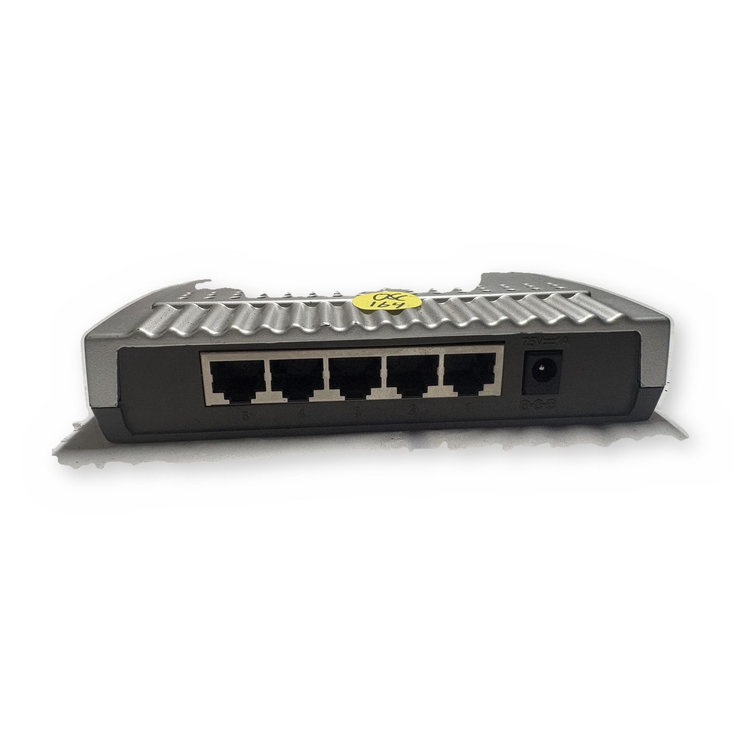 D-Link DSS-5+ 5-Port 10/100 Fast Ethernet Network Switch Desktop — photo 4