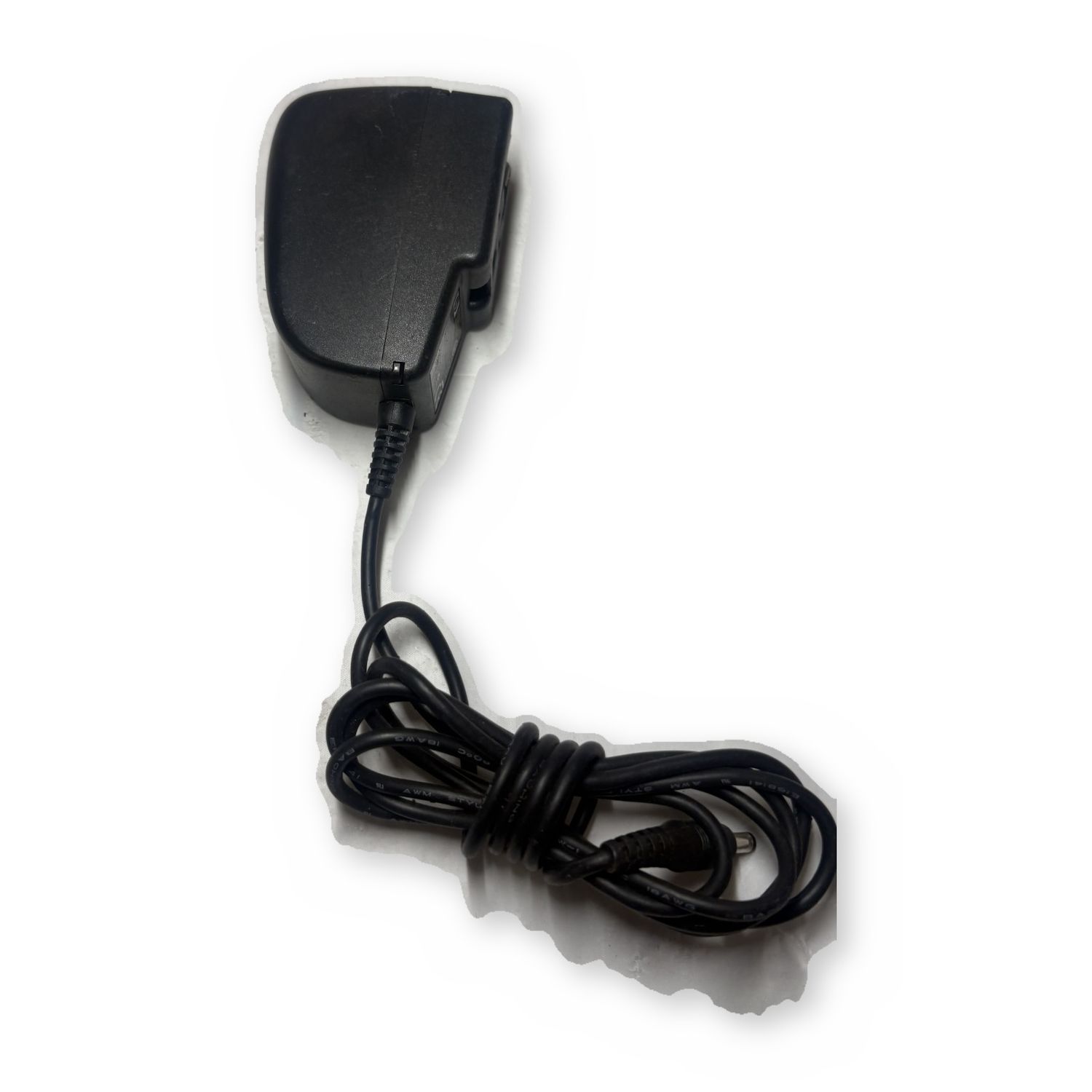 DVE Switching Power Supply AC DC Adapter Wall Charger Barrel Unit 1 — photo 2