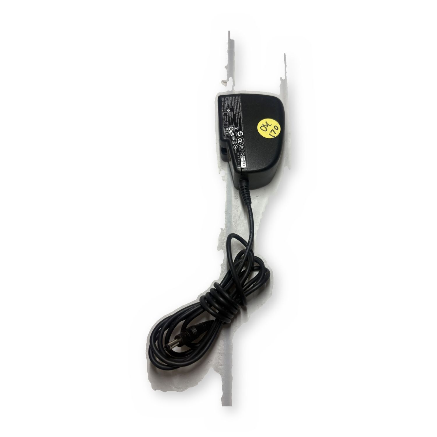 DVE Switching Power Supply AC DC Adapter Wall Charger Barrel Unit 1 — photo 3