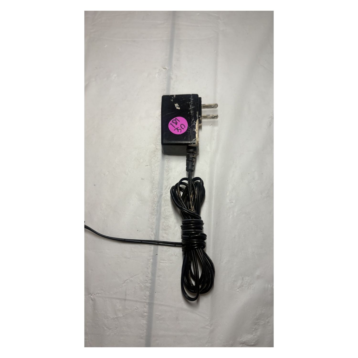 AC DC Power Adapter Wall Charger Barrel Connector - For Parts / Not Working — photo 2