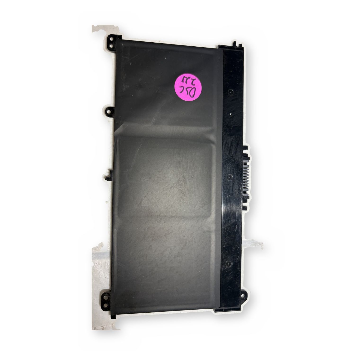 HP Laptop Battery HW03XL 41.04Wh 11.34V Li-Polymer Replacement — photo 2