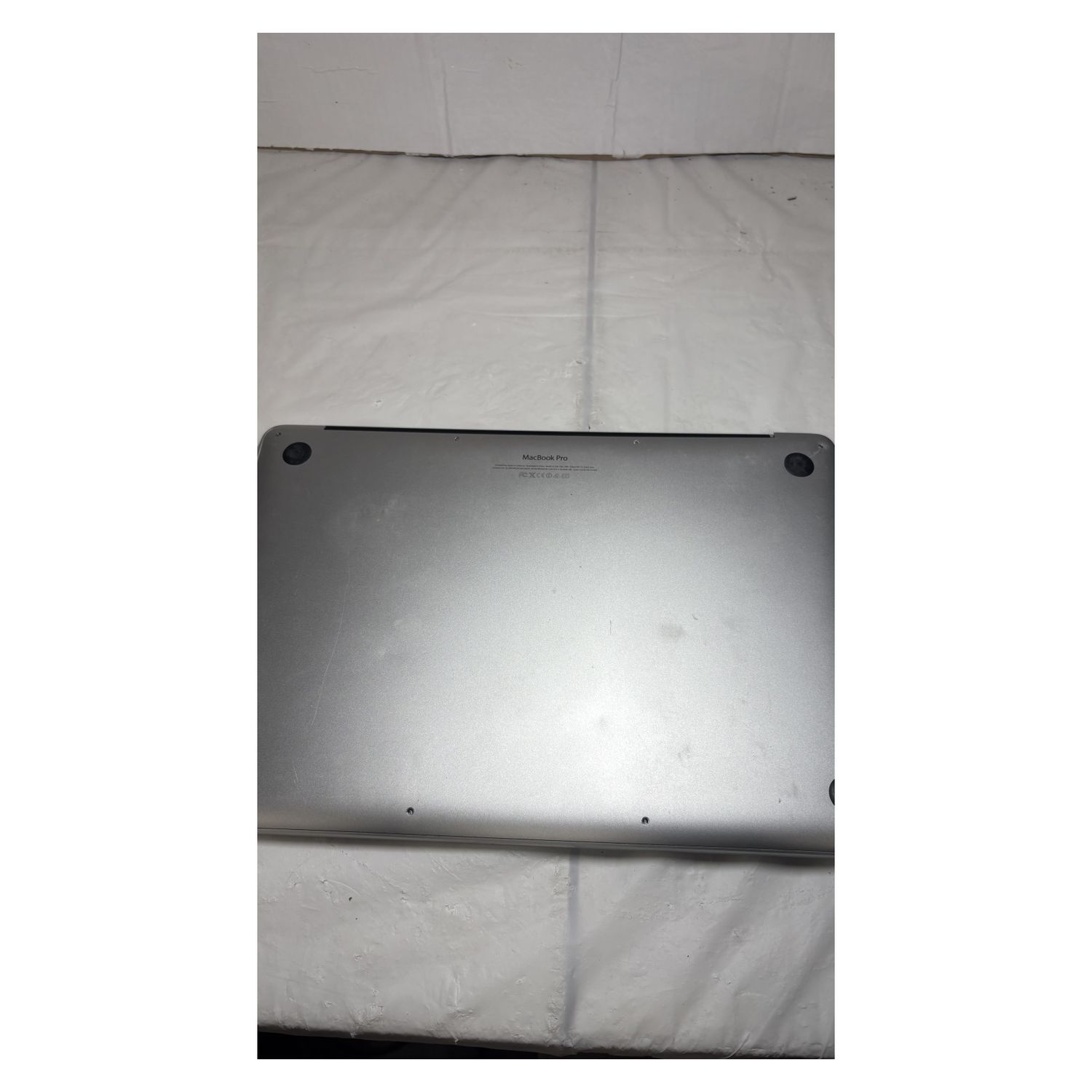 Apple MacBook Pro 15 Retina A1398 Not Working Silver 2012-2015 - For Parts / Not Working — photo 3
