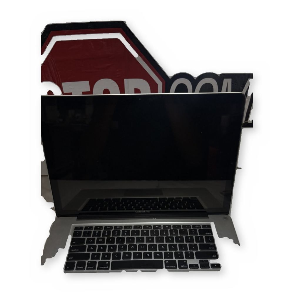Apple MacBook Pro 15 2011 A1286 i7-2675QM 4GB 256GB Ubuntu — photo 1