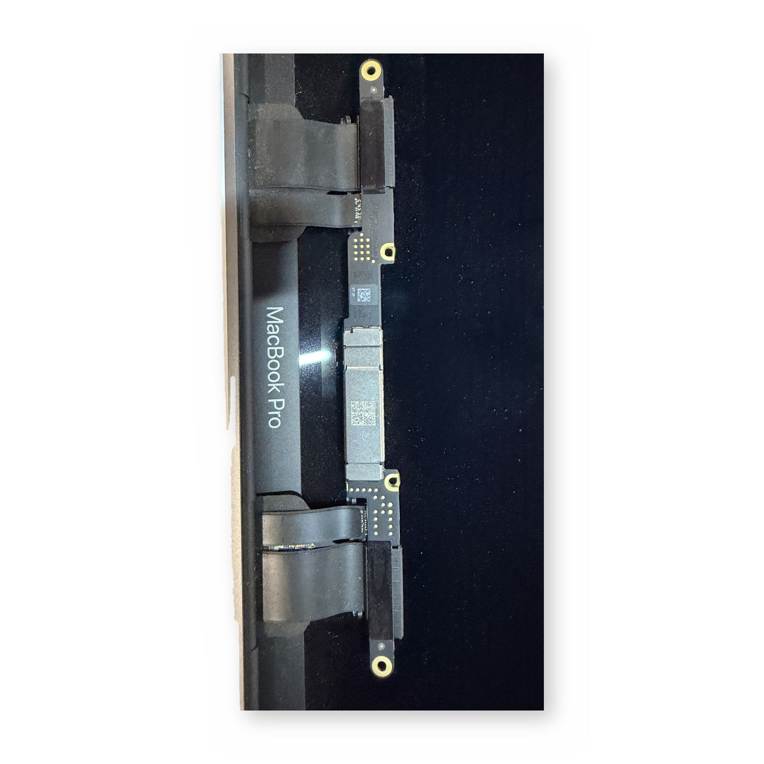 Apple MacBook Pro 13" Retina Display Assembly Space Gray 2016+ - Working — photo 2