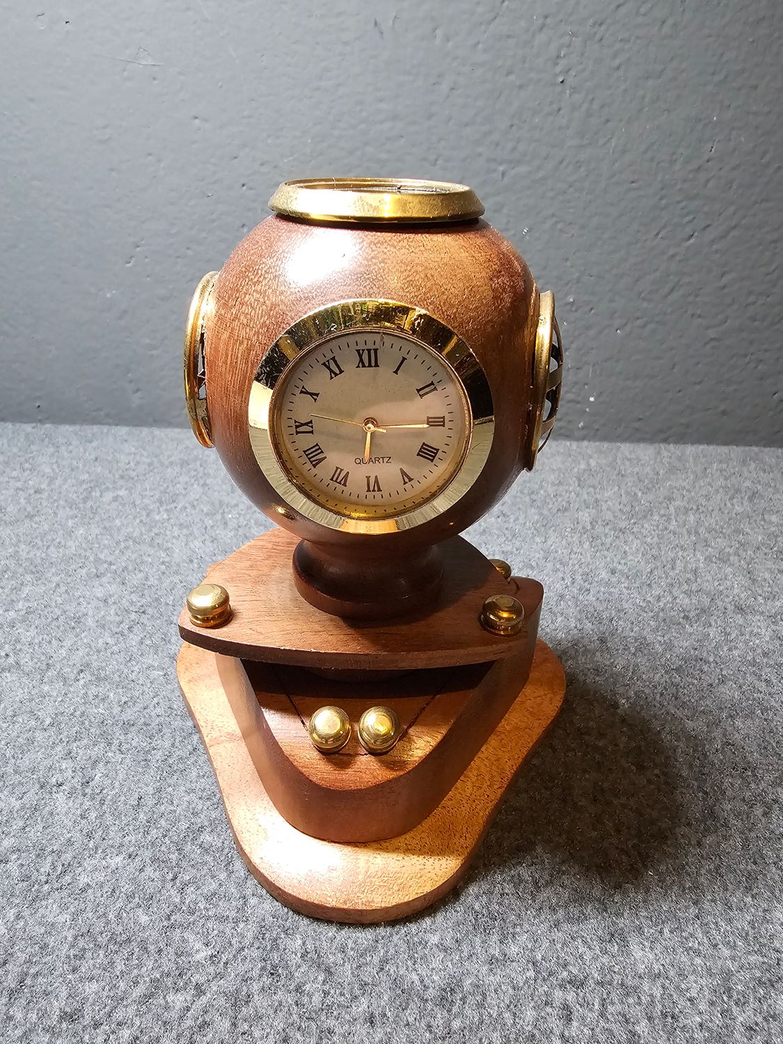 Zegar płetwonurek z kompasem