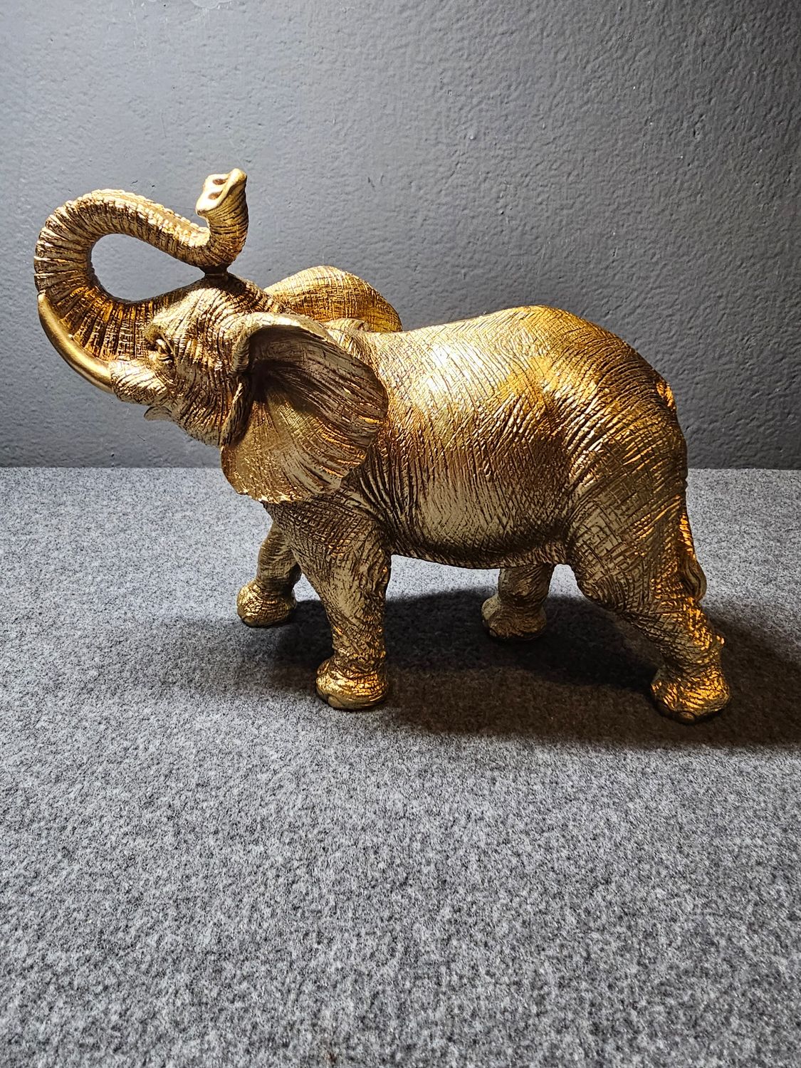Słoń złoty